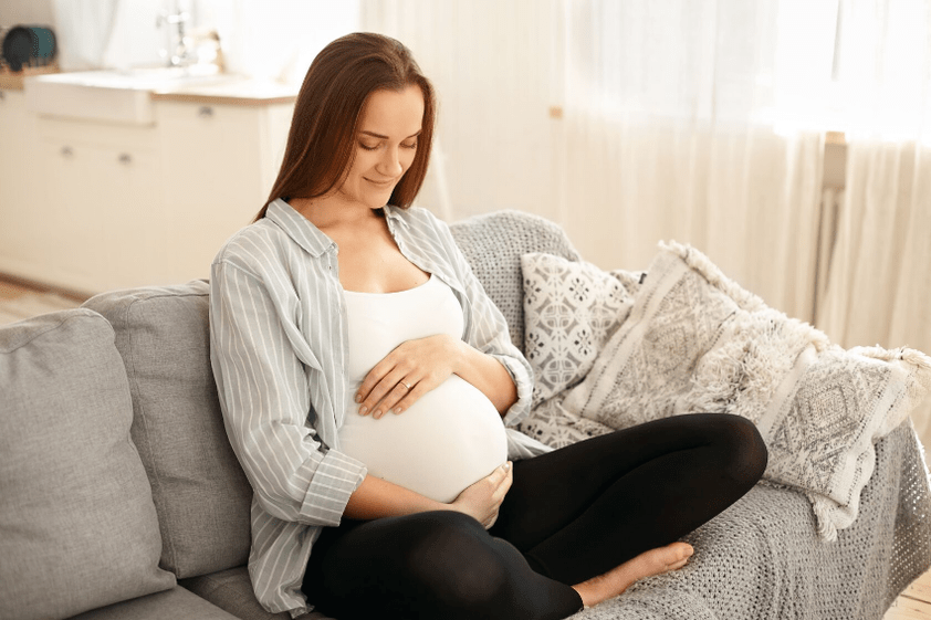 Reguliarus poilsis padės nėščiai moteriai palengvinti nugaros skausmus juosmens srityje